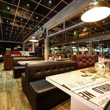 Apartament дани Dani Kazanlŭk