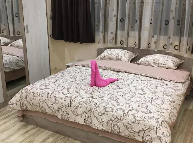 дани Dani Apartament Kazanlŭk