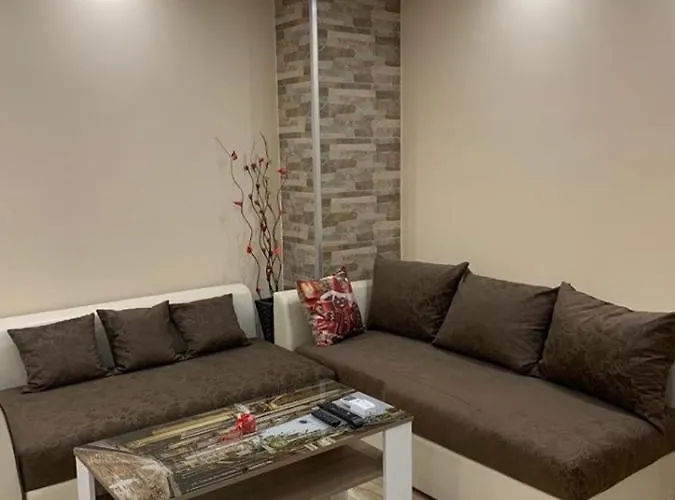 Apartament дани Dani Kazanlŭk