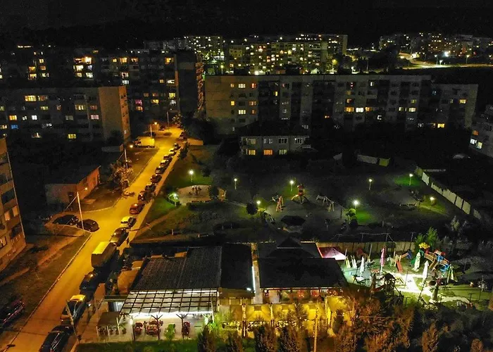 дани Dani * Kazanlŭk